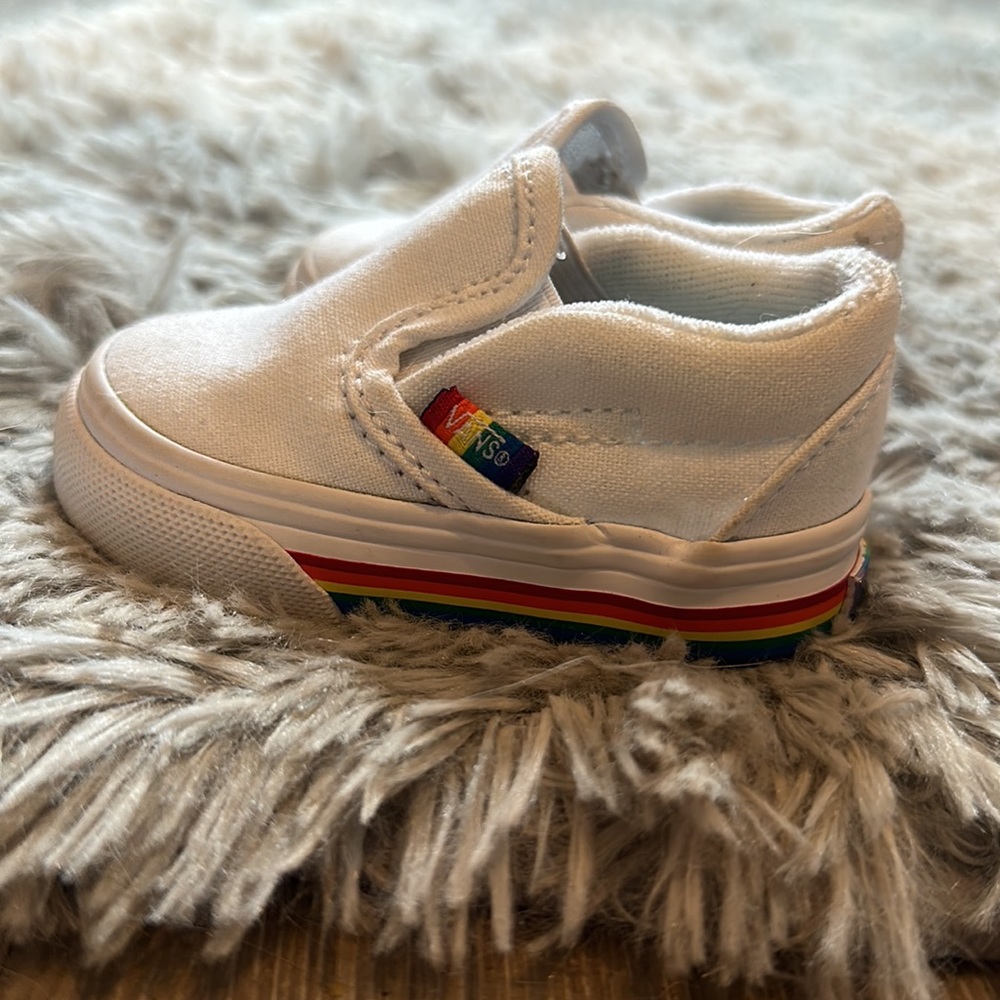 Infant PRIDE Vans - Picture 3 of 3